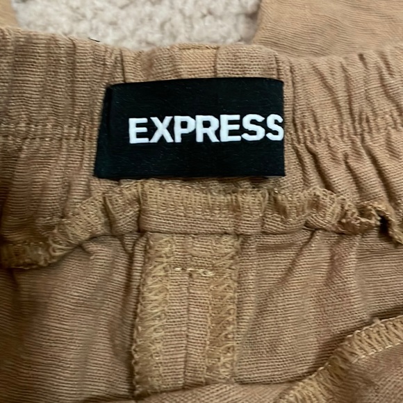 EXPRESS khaki Jogger Pants ! - Picture 5 of 9